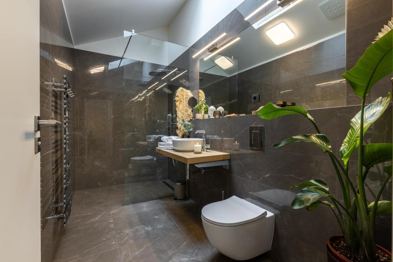 Luxurious, Charming Perfect For Couples Apartment Prague